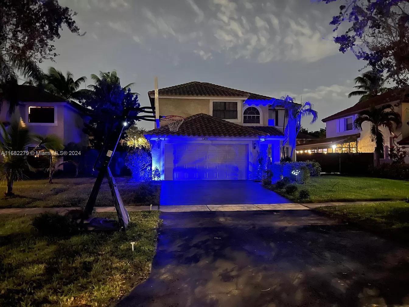 CINNAMON PLACE IV - Residential Lease