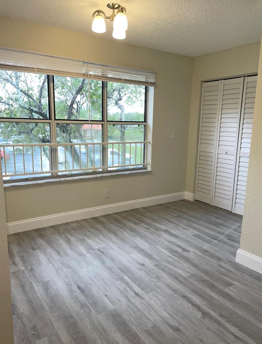 CORAL KEY CONDO - Residential Lease
