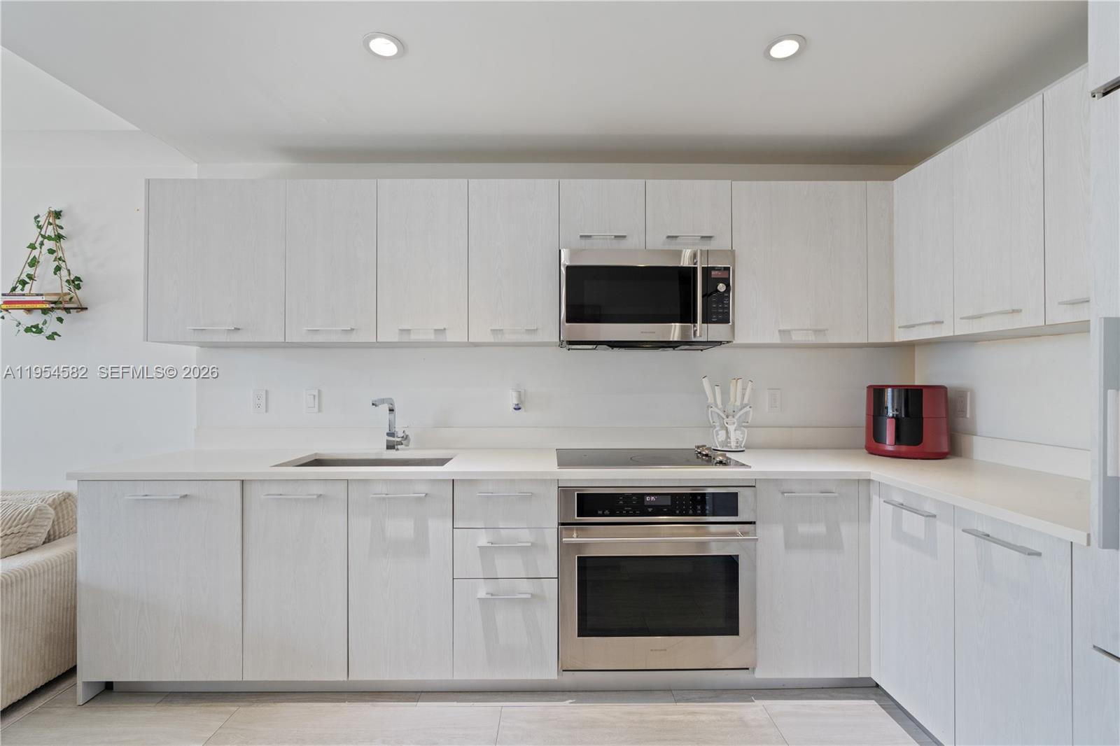 BRICKELL HEIGHTS WEST CON - Residential
