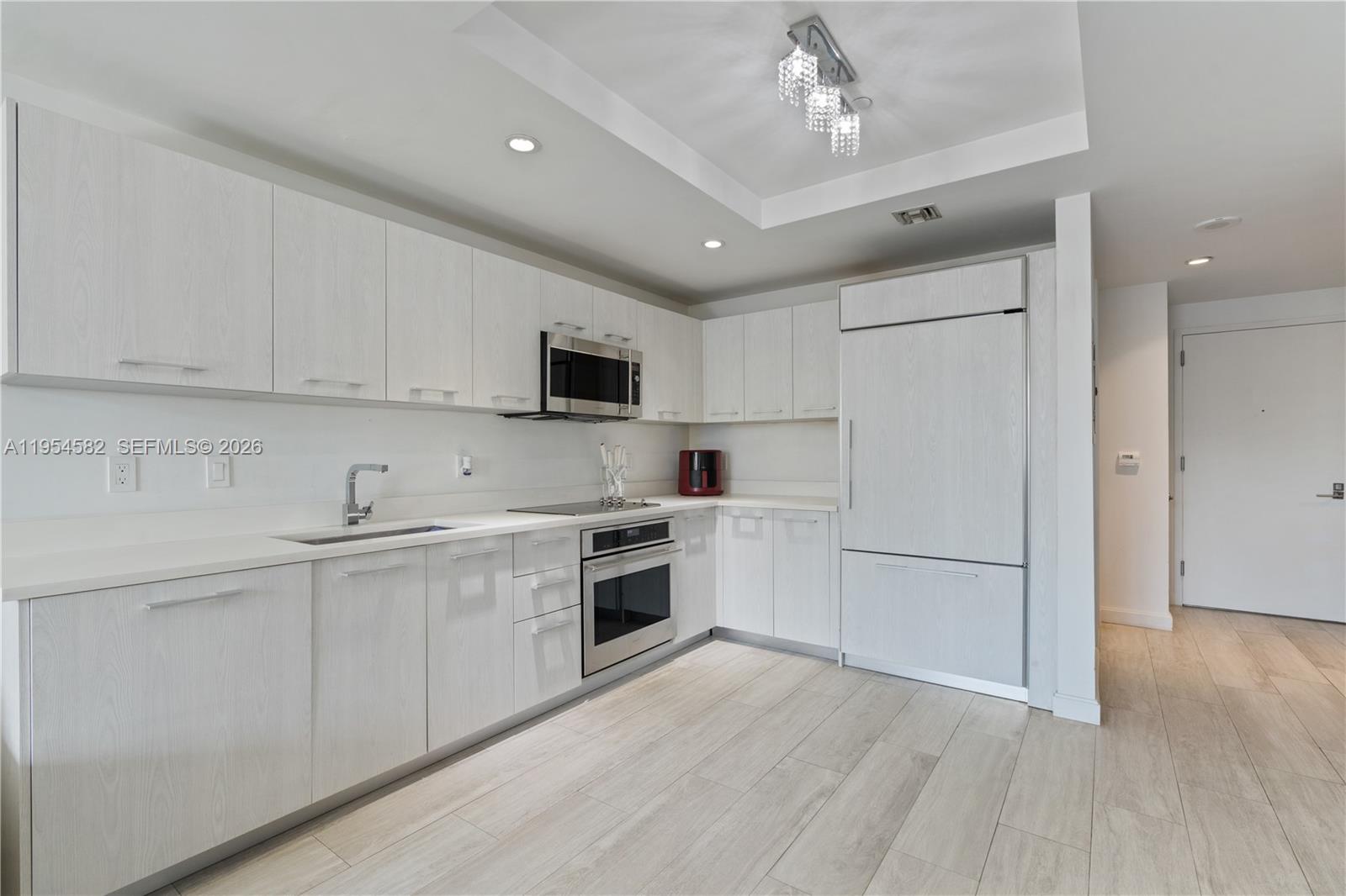 BRICKELL HEIGHTS WEST CON - Residential