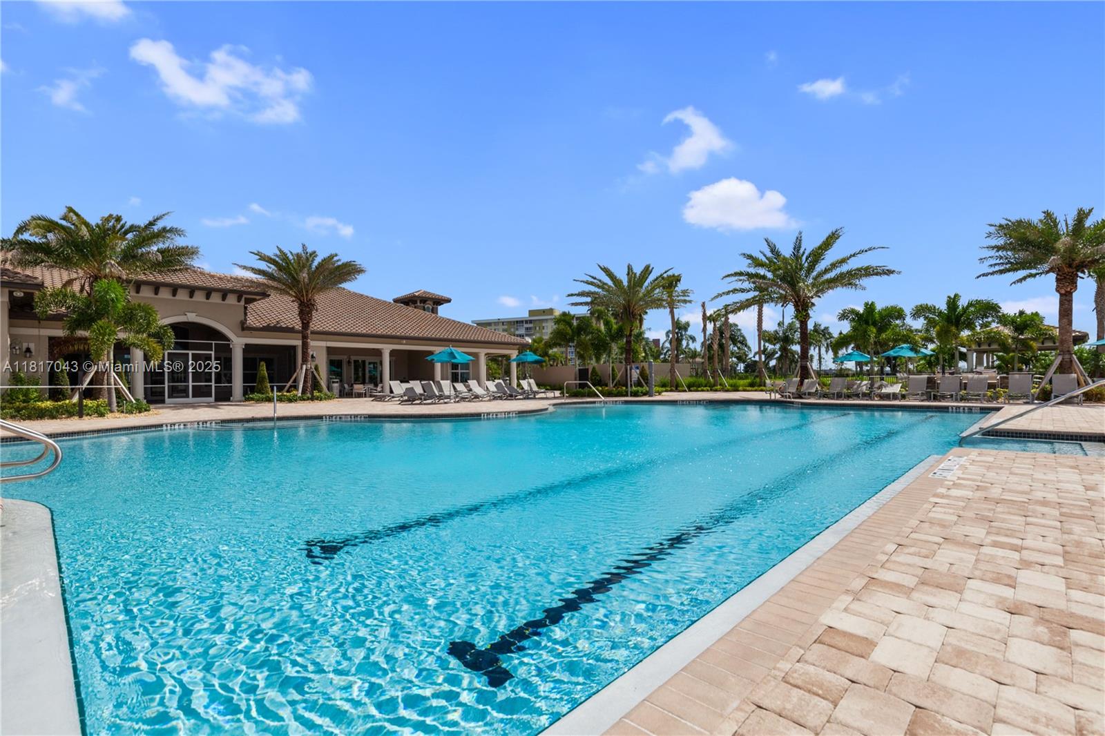 PARKIVEW AT HILLCREST - Residential