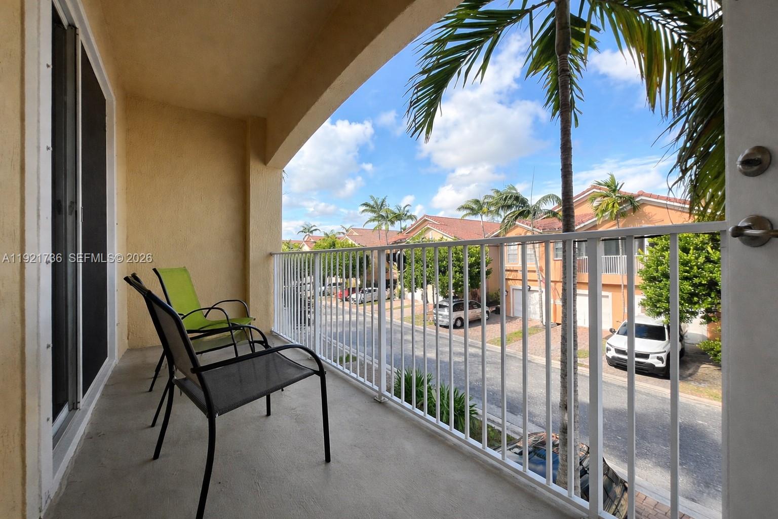 SIERRA BAY - Residential