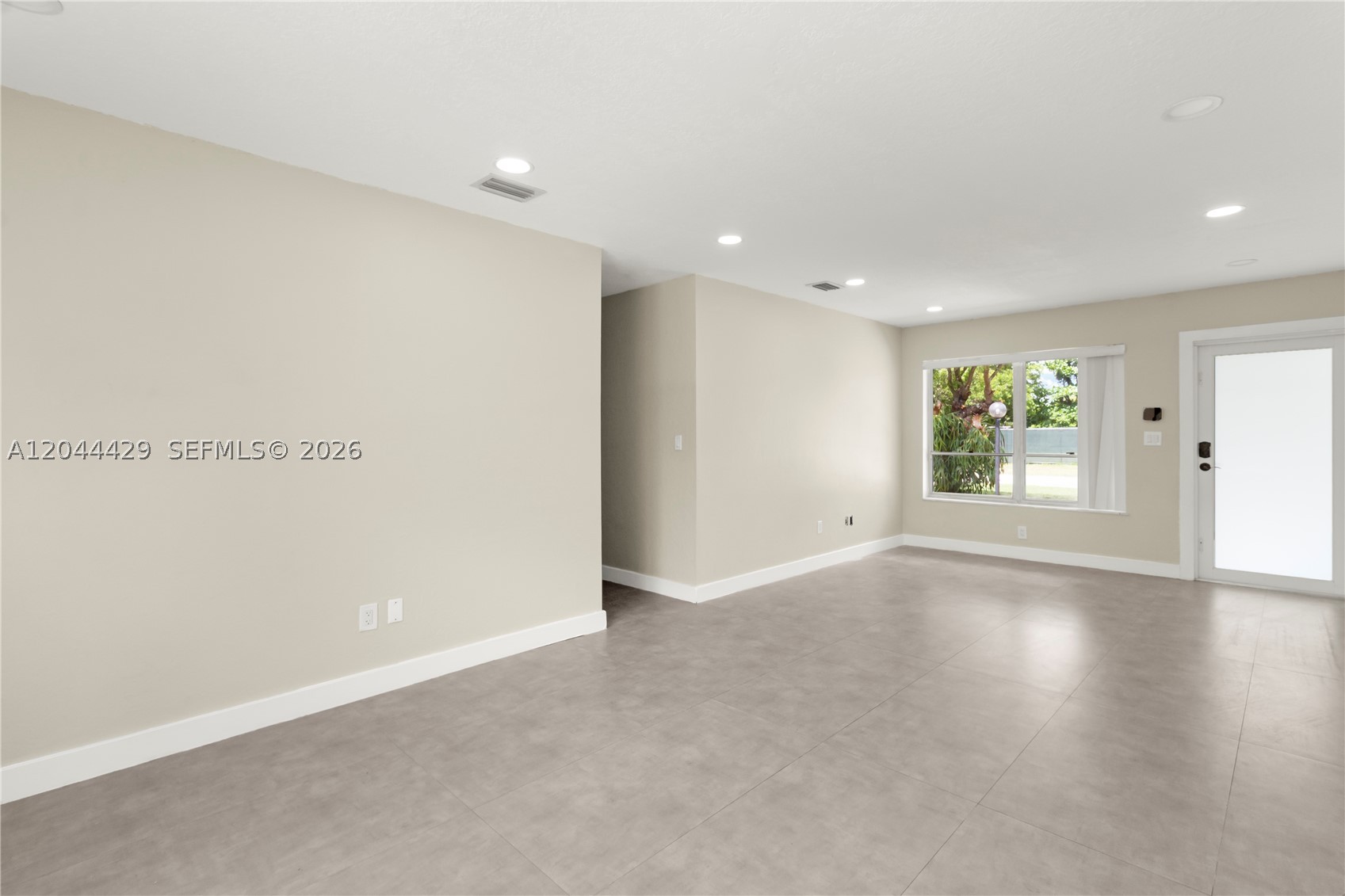 BUSCH GARDENS SOUTH - Residential