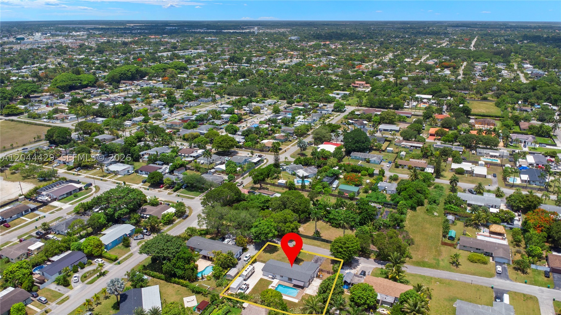 BUSCH GARDENS SOUTH - Residential