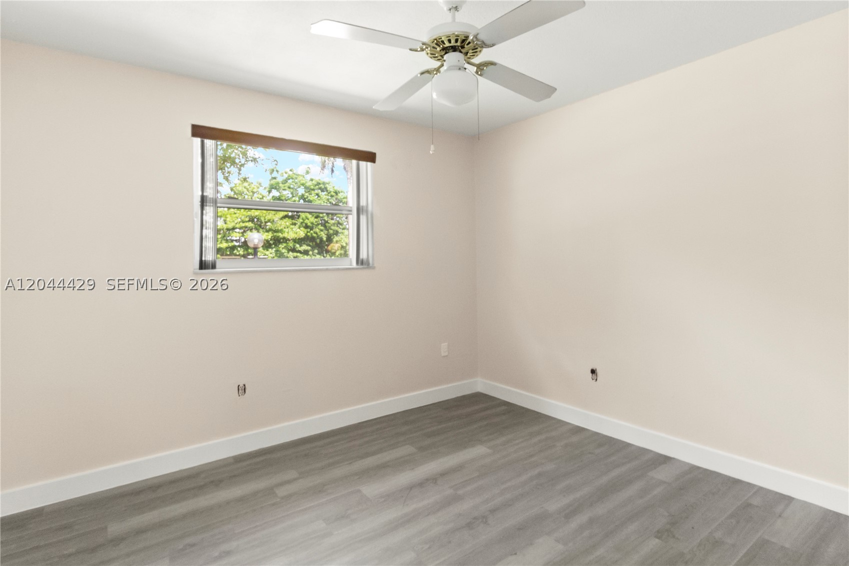 BUSCH GARDENS SOUTH - Residential