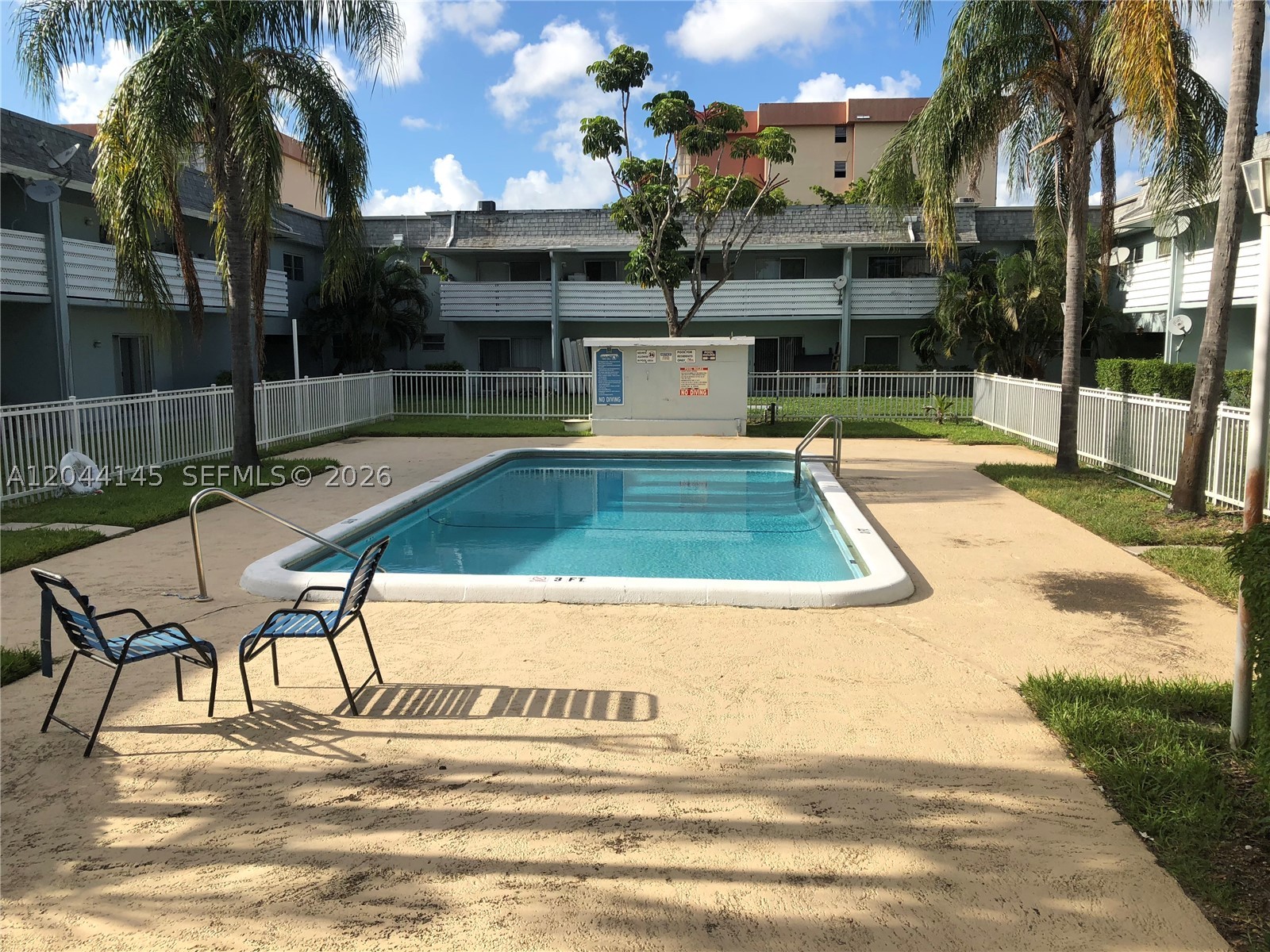 SUNDANCE AT PLANTATION CO - Residential Lease
