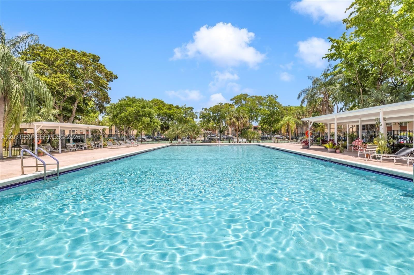 OAKBROOK IX CONDO - Residential