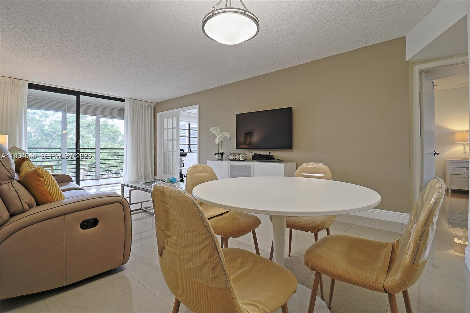 COLONY POINT 3 CONDO - Residential