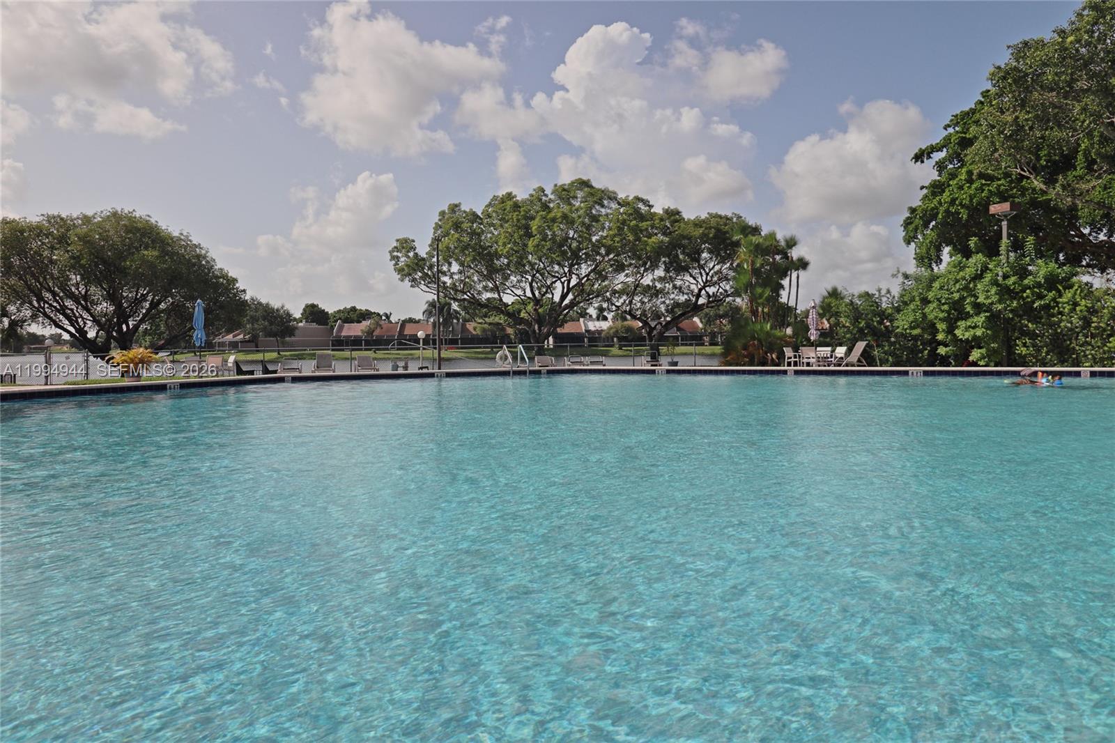 COLONY POINT 3 CONDO - Residential