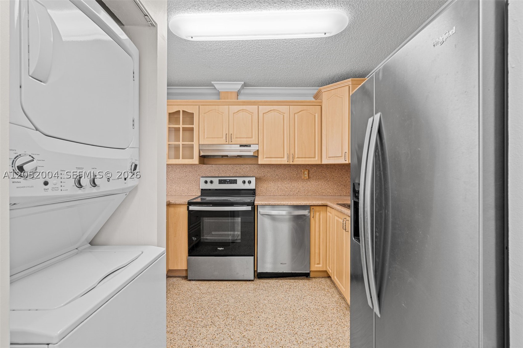 N & M CONDO - Residential Lease