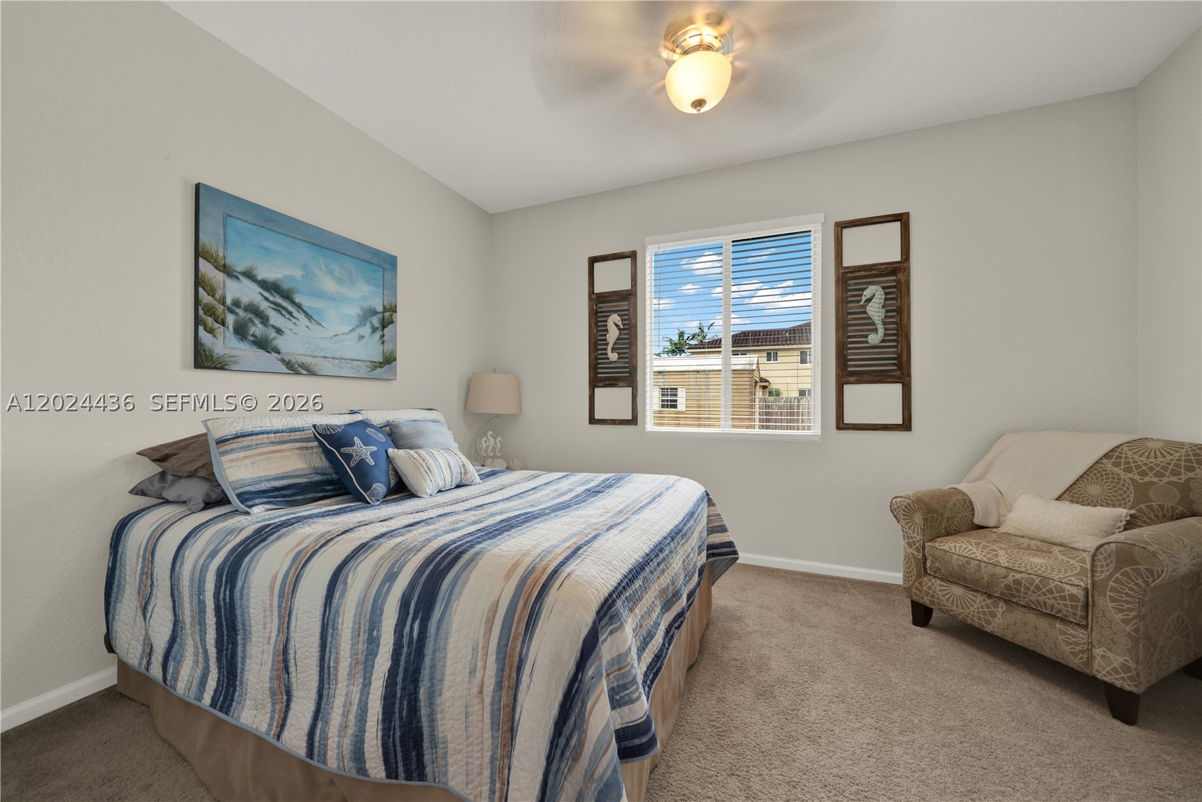 REDLAND REEF - Residential