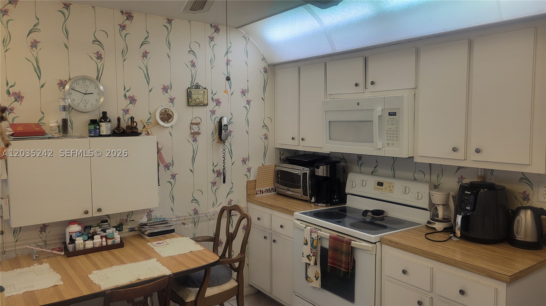 WOODHAVEN CONDO - Residential