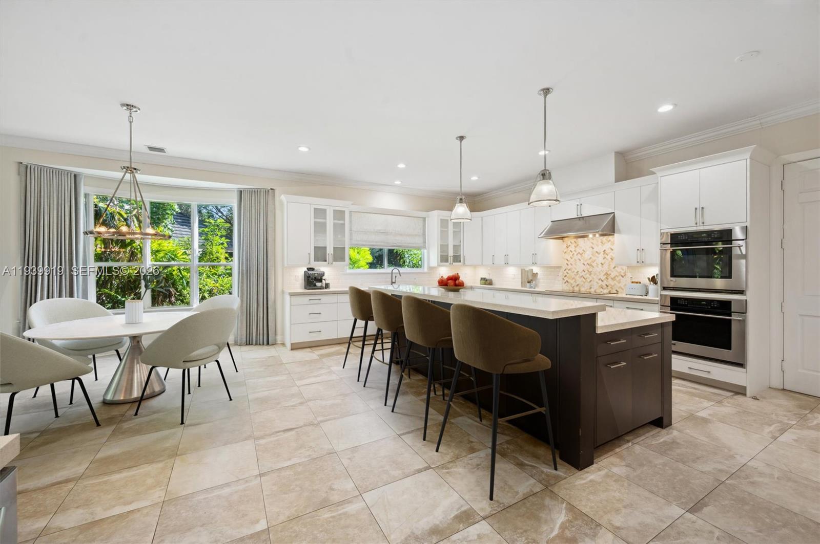 MARTIN SUBURBAN ACRES - Residential