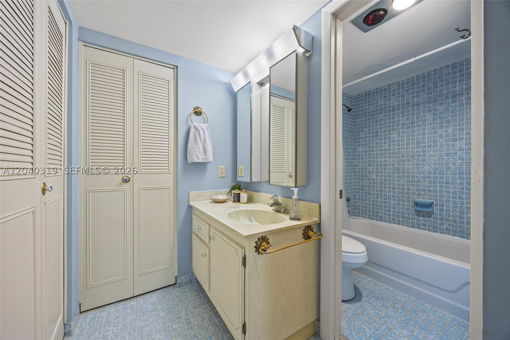 MONACO GARDEN CONDO - Residential