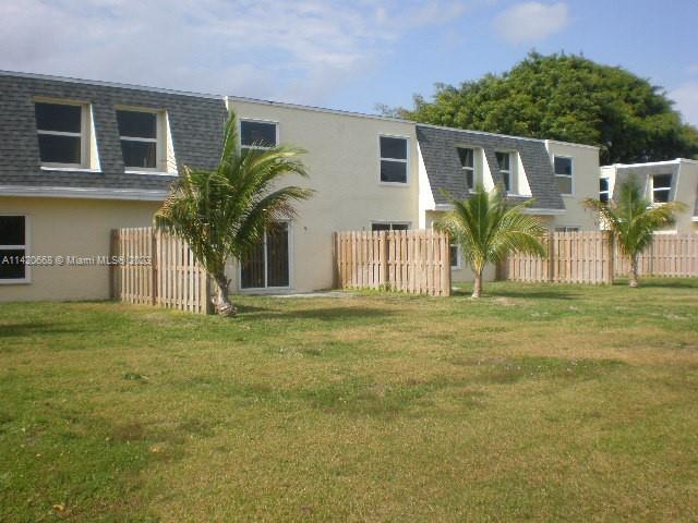 PELICAN POINT AT BOYNTON - Residential Lease