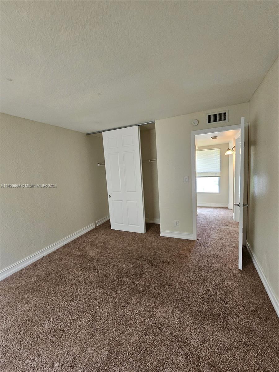 PELICAN POINT AT BOYNTON - Residential Lease
