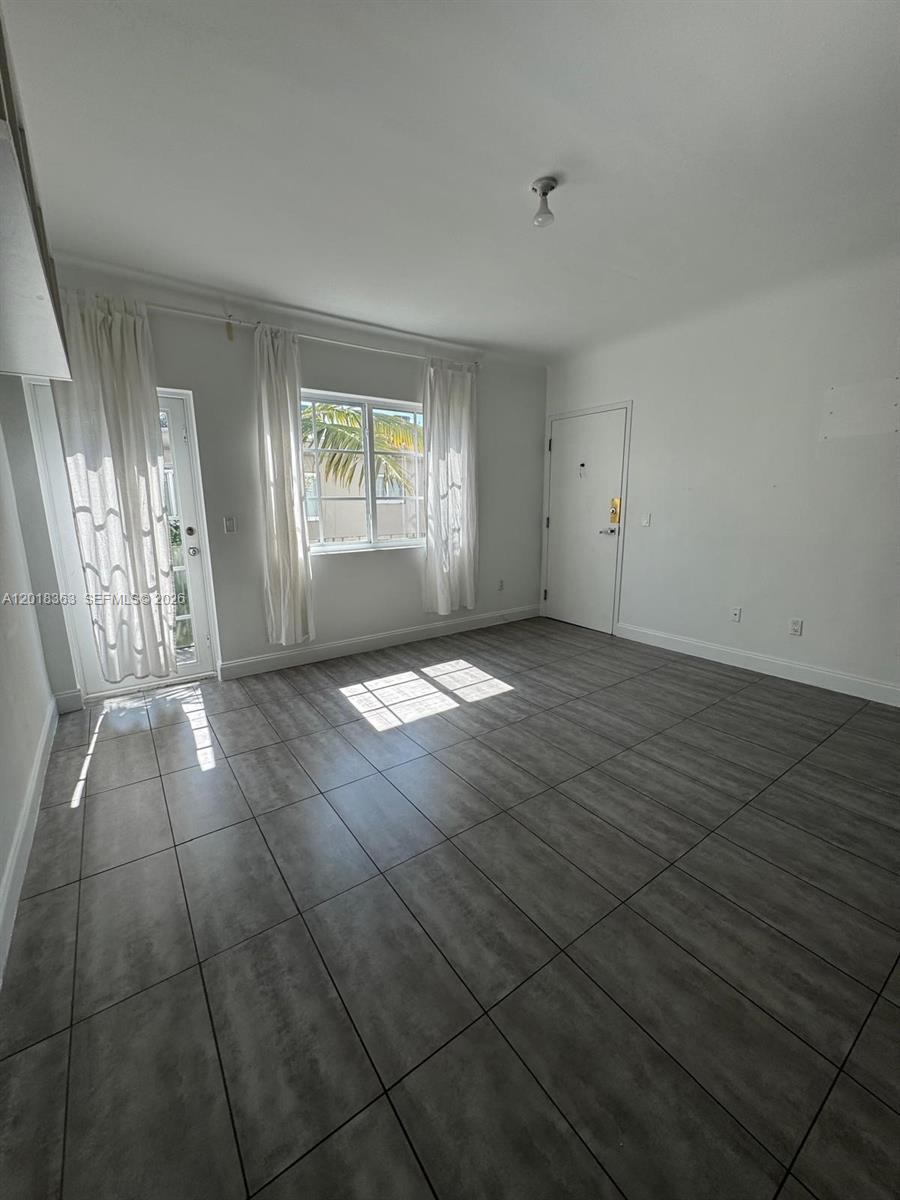 THE CASTLE MERIDIAN CONDO - Residential Income