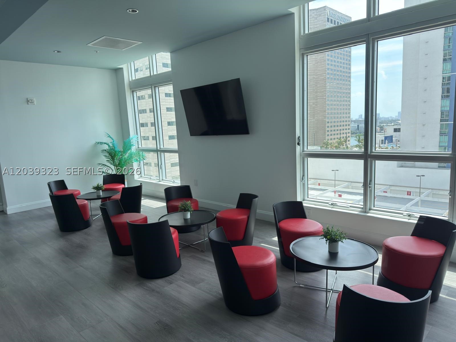 Met 1 - Residential