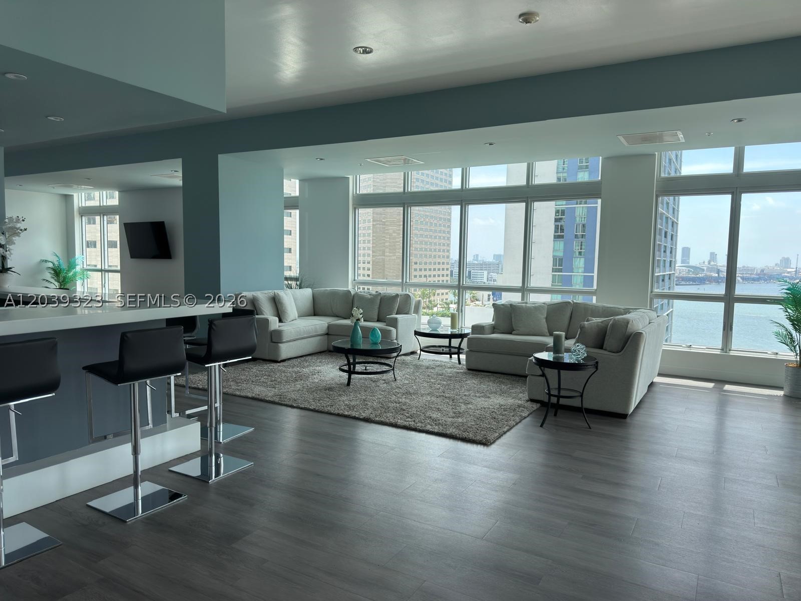Met 1 - Residential