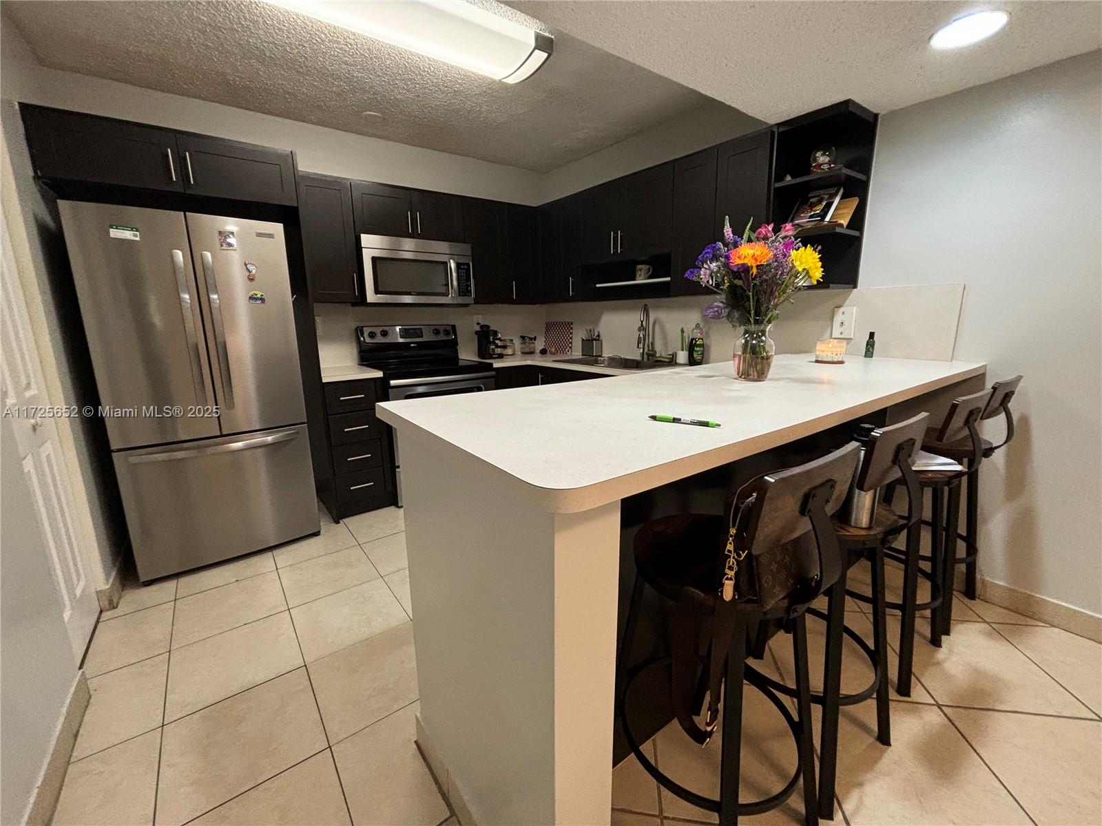 CALUSA CLUB VILG BLDG C N - Residential