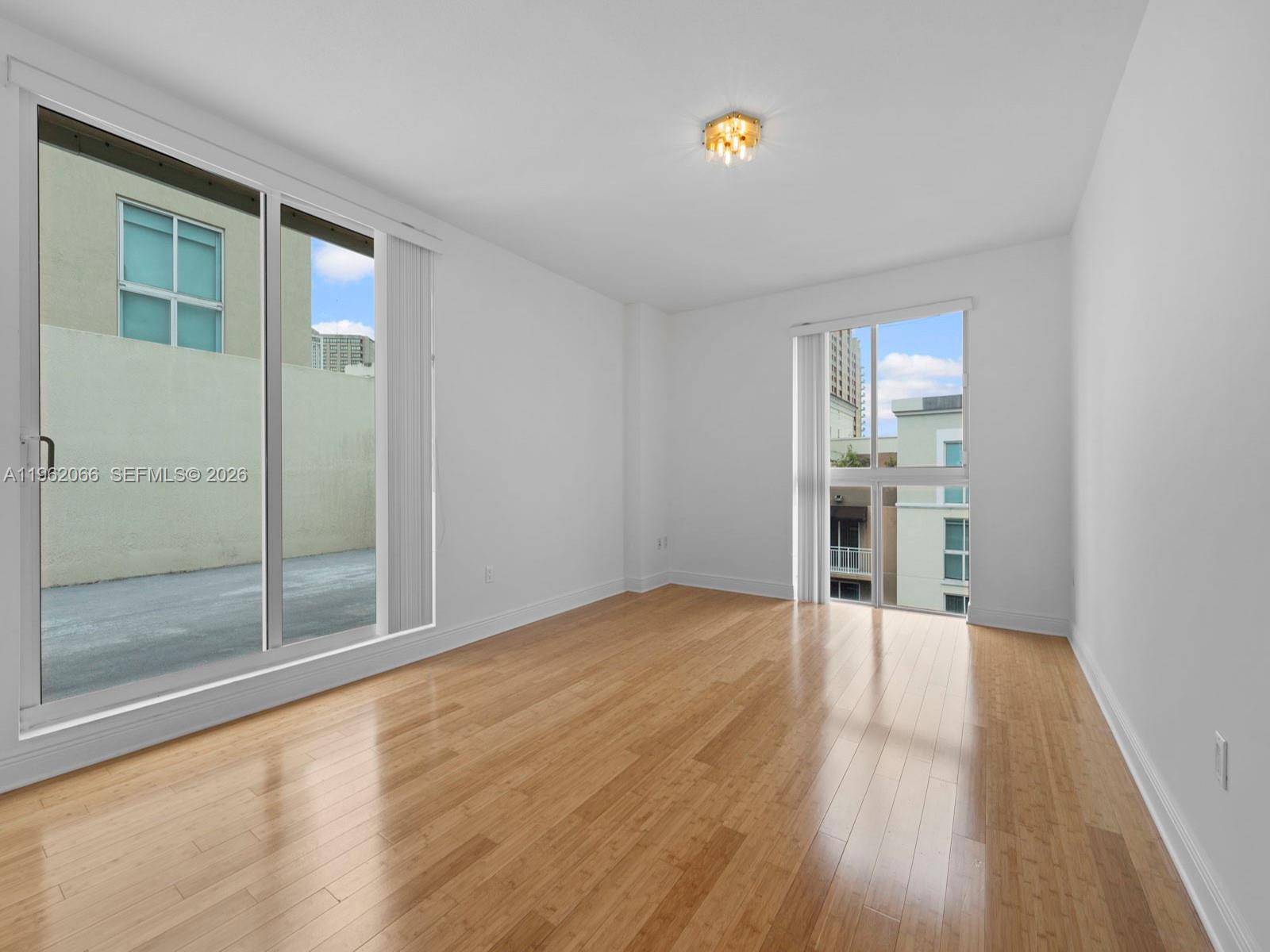 DOWNTOWN DADELAND CONDO N - Residential