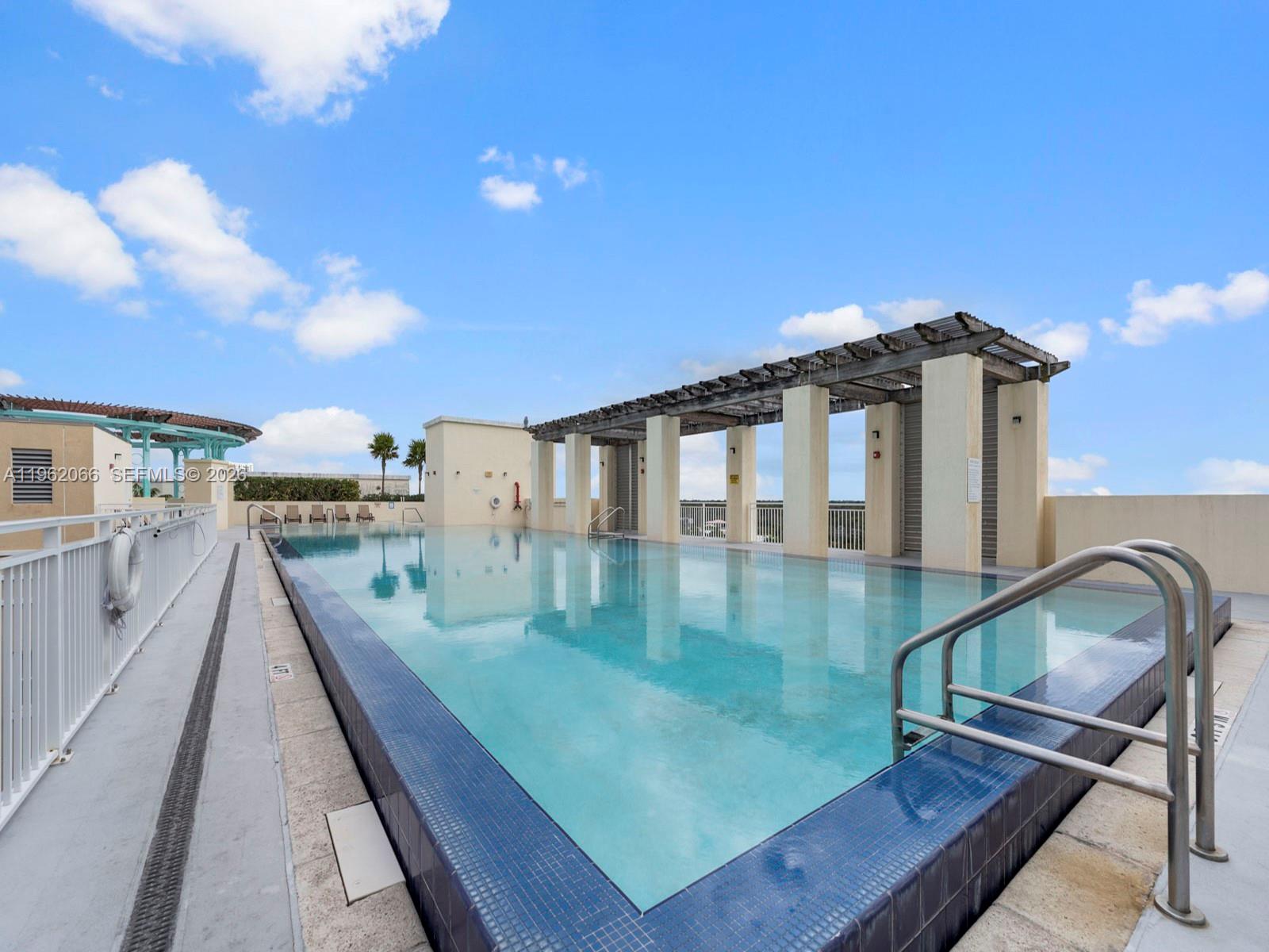 DOWNTOWN DADELAND CONDO N - Residential