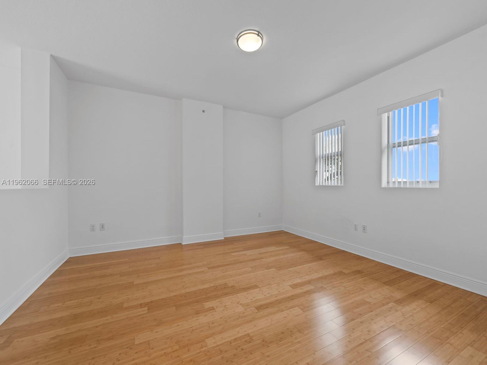 DOWNTOWN DADELAND CONDO N - Residential