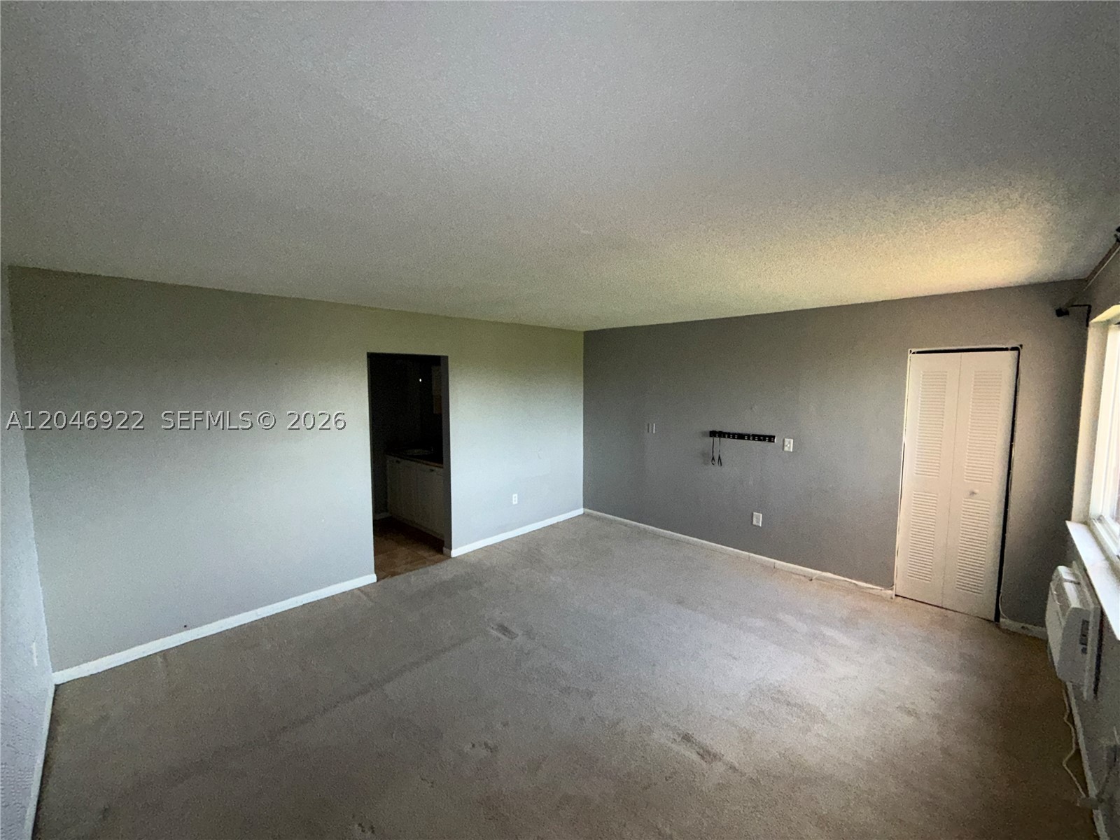 CORAL GATE EAST CONDO - Residential Lease