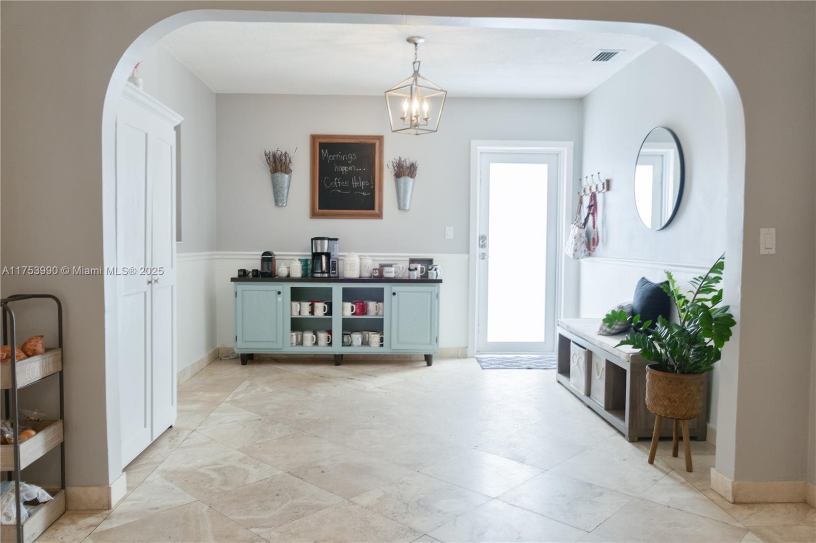 DELPHI VILLAS - Residential