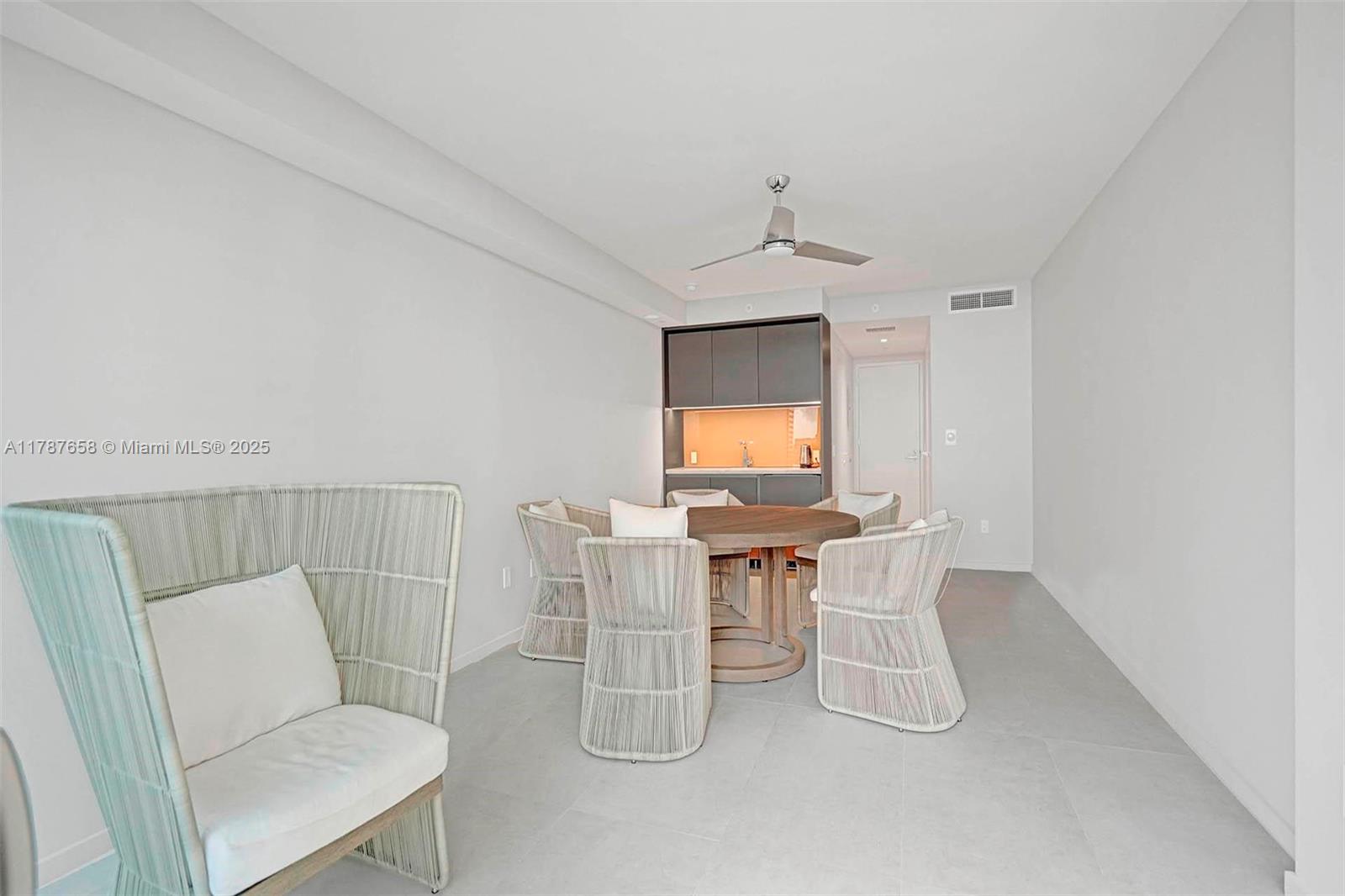 18975 COLLINS CONDO - Residential