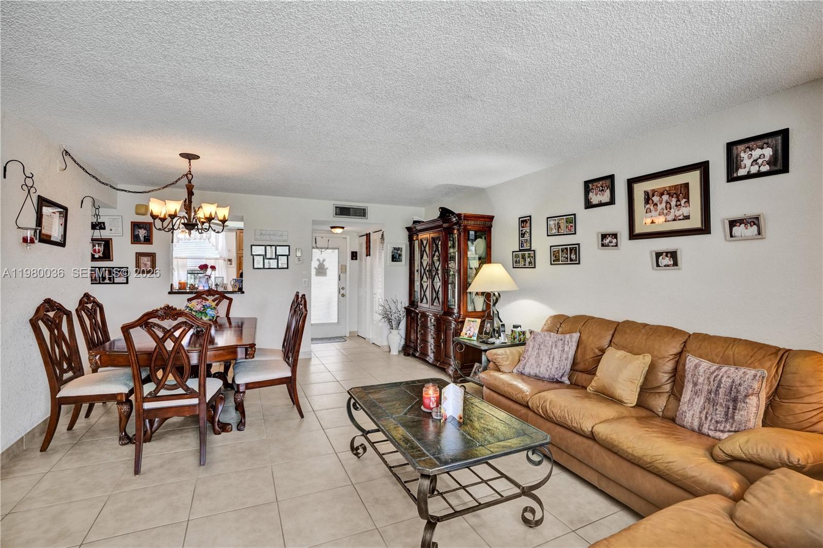 22 OF PALM SPRINGS 3 COND - Residential
