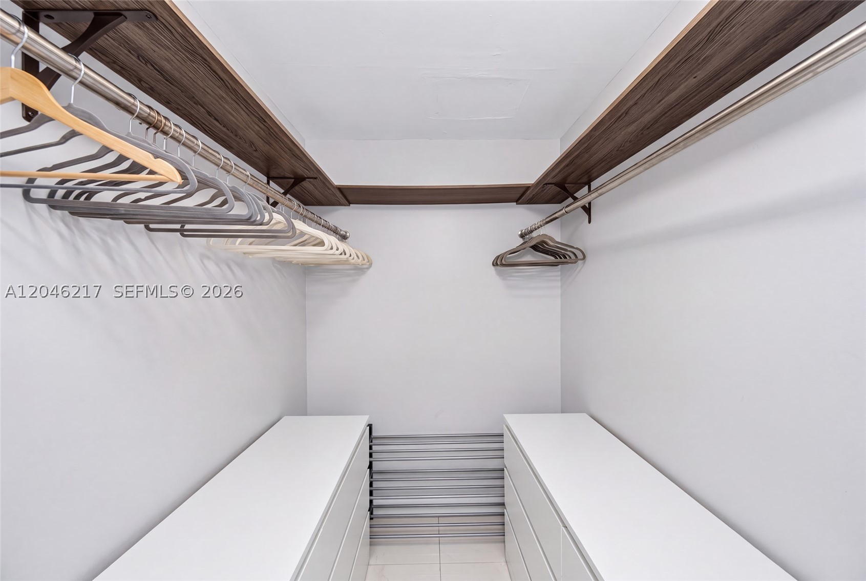 WEITZER SERENA LAKES WEST - Residential
