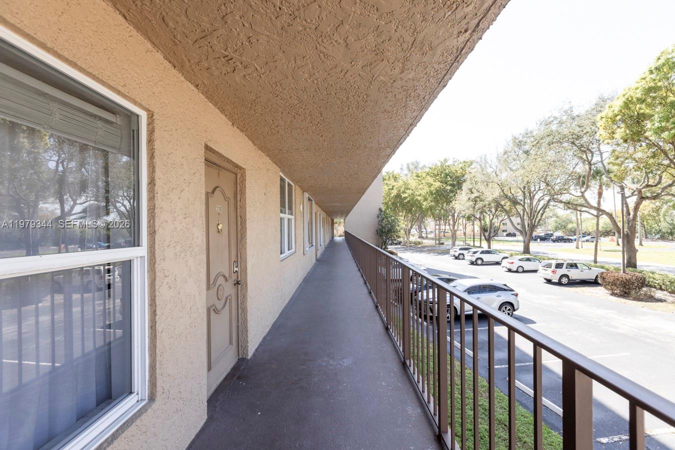 WATERS EDGE TOWERS CONDO - Residential