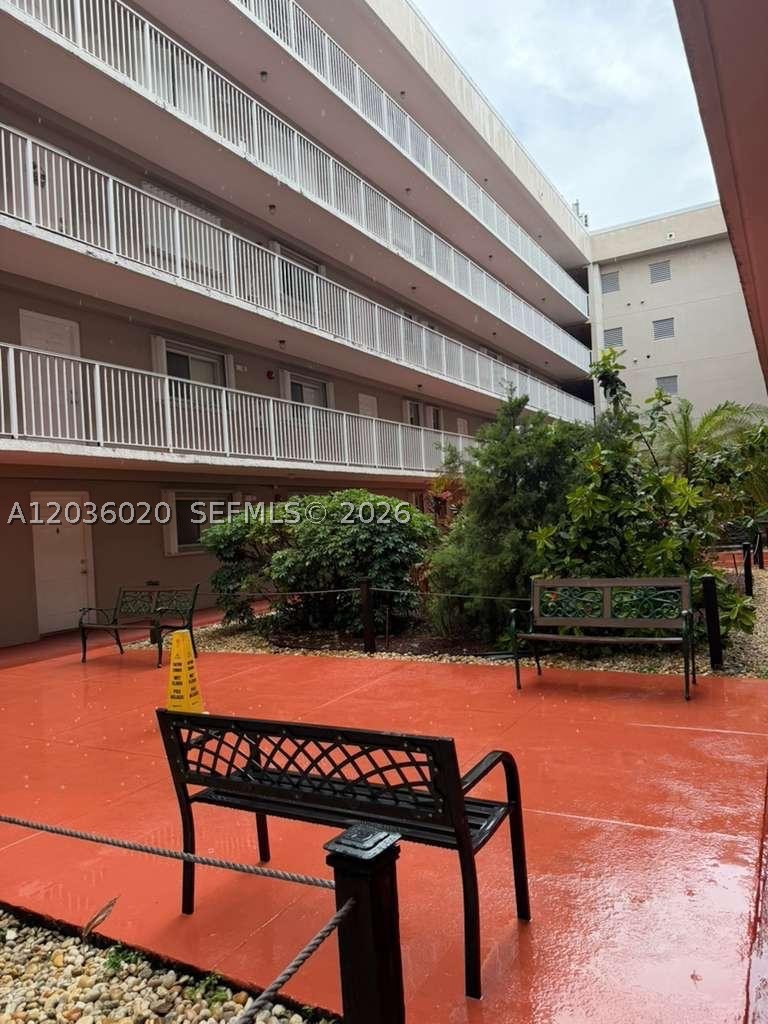 POINCIANA AT MIAMI CONDO - Residential Lease