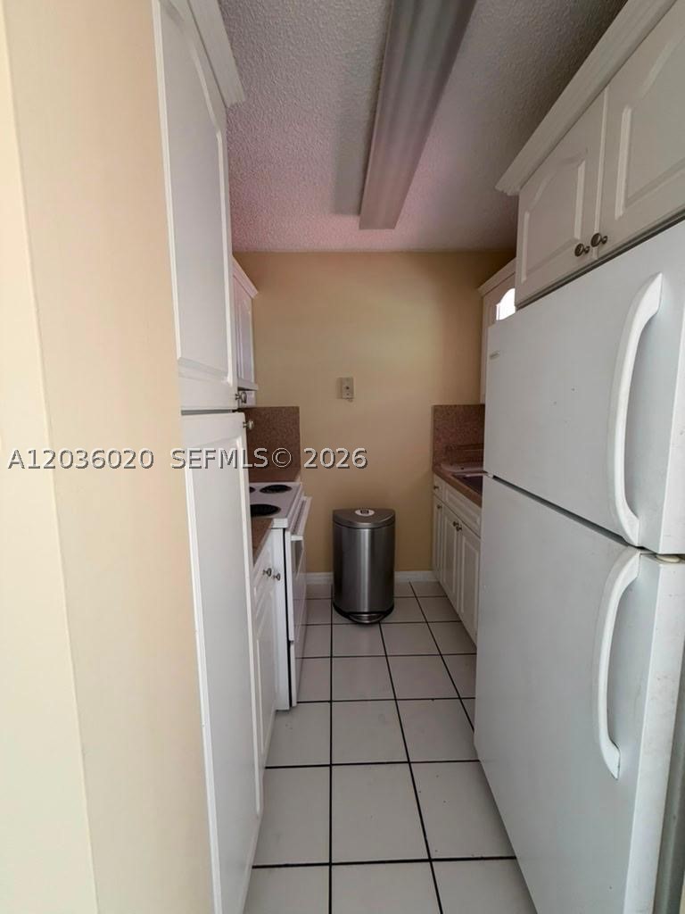 POINCIANA AT MIAMI CONDO - Residential Lease