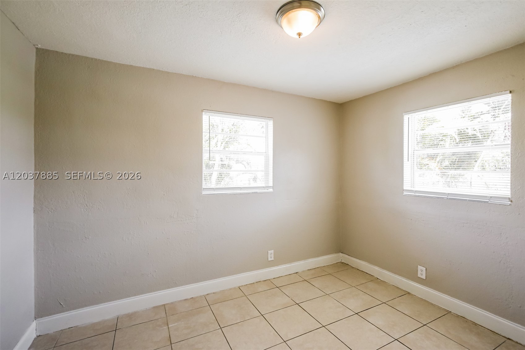 NORTH MARGATE - Residential Lease