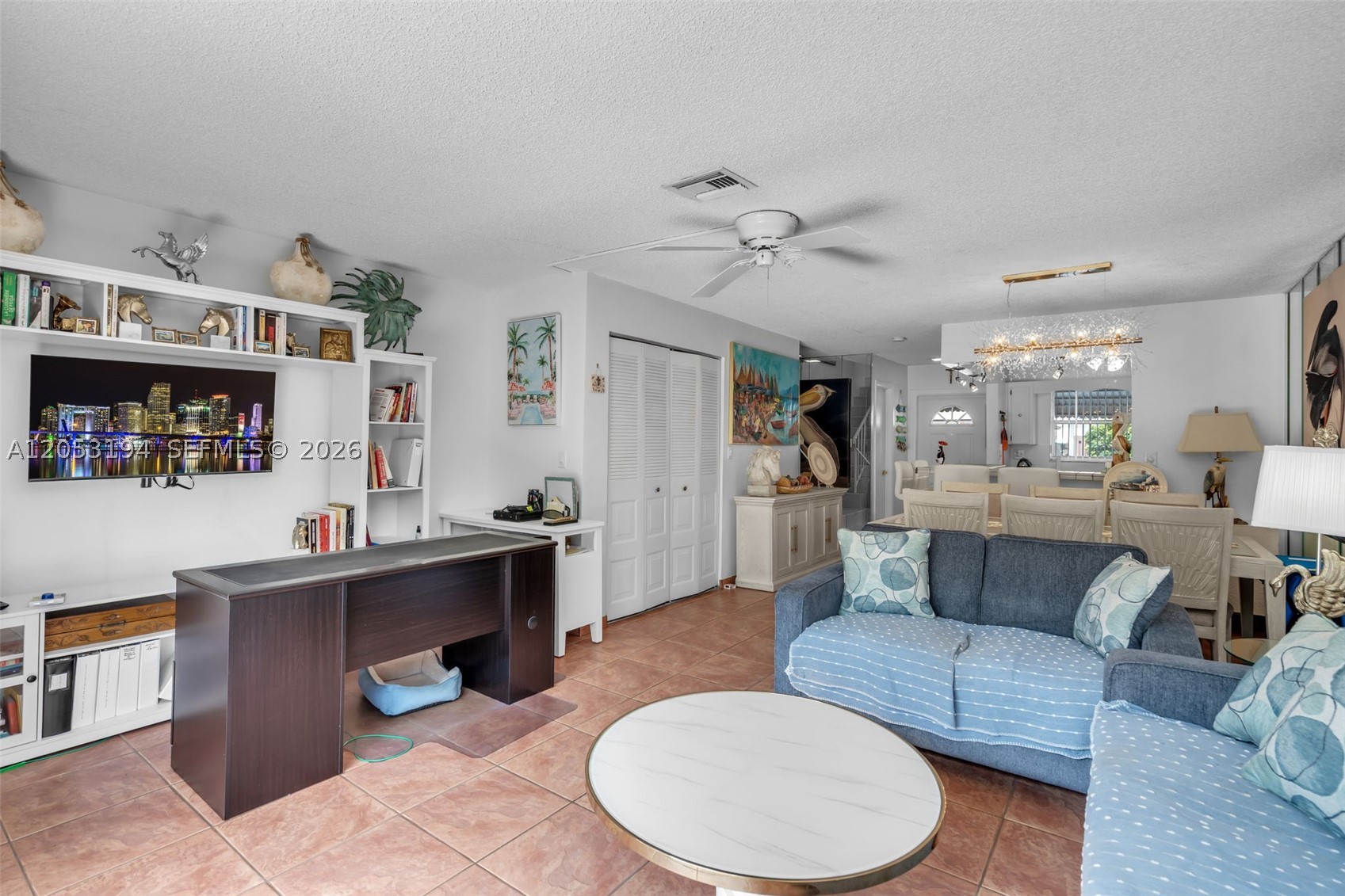 TOWNHOUSE EAST 1 CONDO - Residential