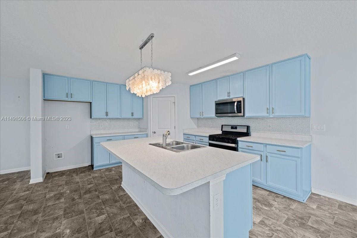 MEADOW RIDGE - Residential