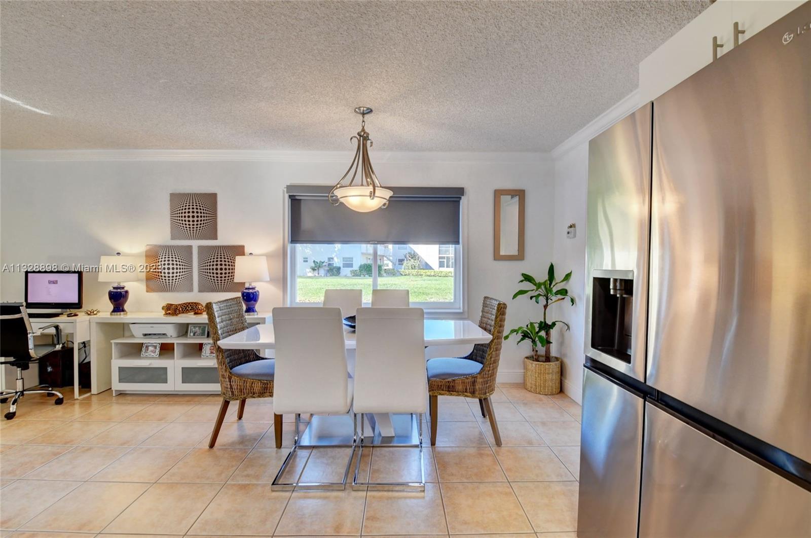 KINGS POINT BURGUNDY COND - Residential