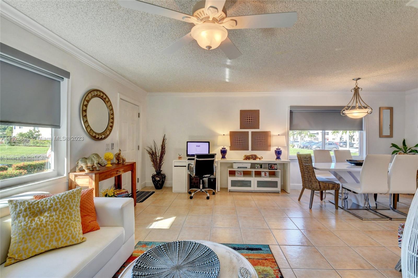 KINGS POINT BURGUNDY COND - Residential