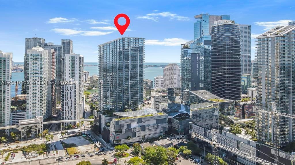 Discover Modern Living at it finest in this Remarkable 2 Bedroom 2 Bathroom Residence at the highly desirable Reach Condo with direct access to Brickell City Center mall. Best place to live work and play in Brickell. High end finishes and appliances, wine fridge etc, owner occupied and is in excellent condition. Master bedroom with private en-suite bathrooms, Open concept layout with island, grey marble floors, and good investment in arguably the building in Brickell. All high end amenities, stunning views of Miami river, expansive one of a kind balcony, great for entertainment and enjoying private time, more importantly stable Hoa for both owners and investors. 

Showings require 24-hour notice with mandatory proof of funds and or pre-approval.