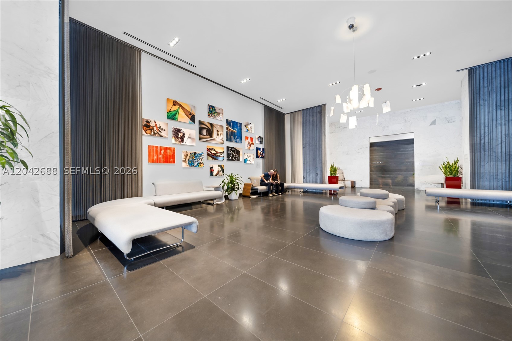 CANVAS CONDO - Residential Lease