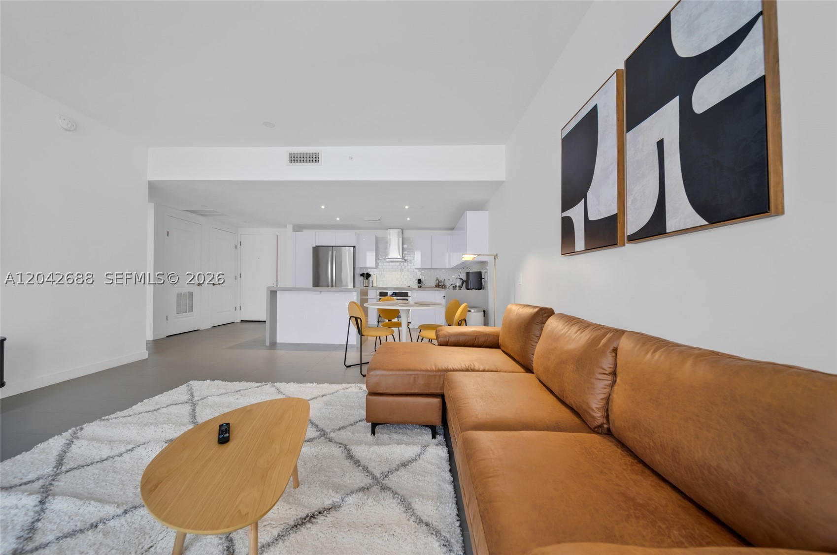 CANVAS CONDO - Residential Lease