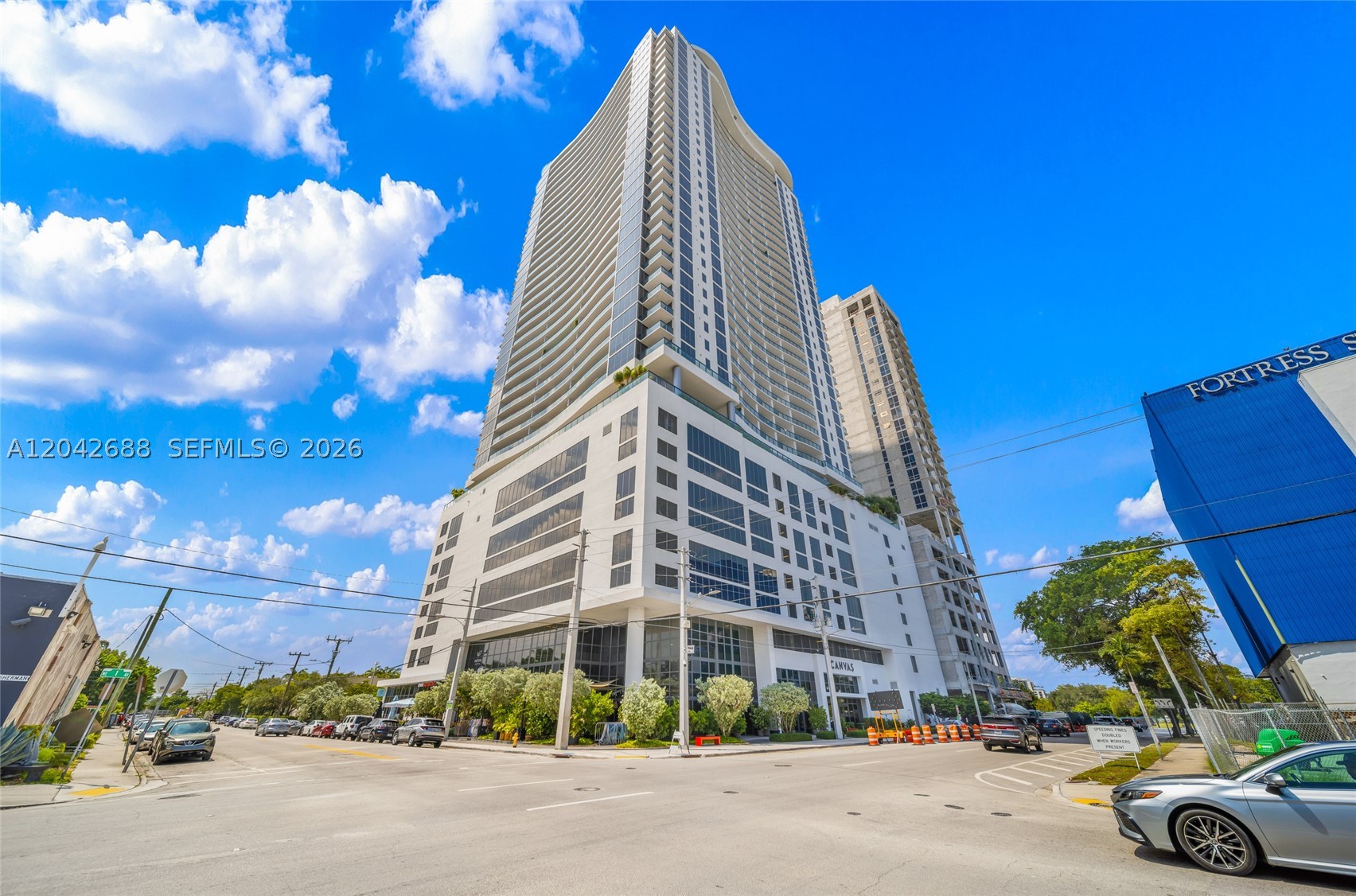 CANVAS CONDO - Residential Lease
