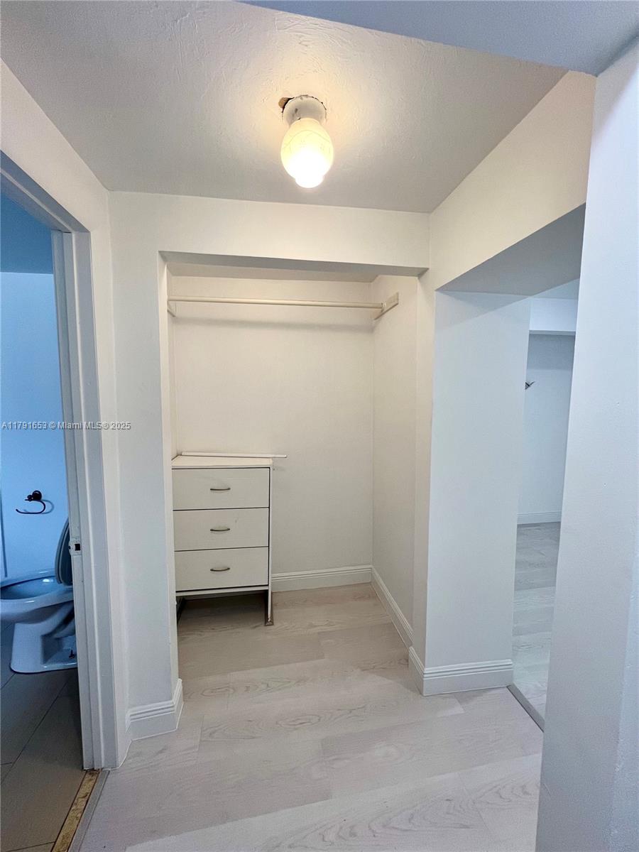 PLAYLAND ESTATES SEC 2 - Residential Lease