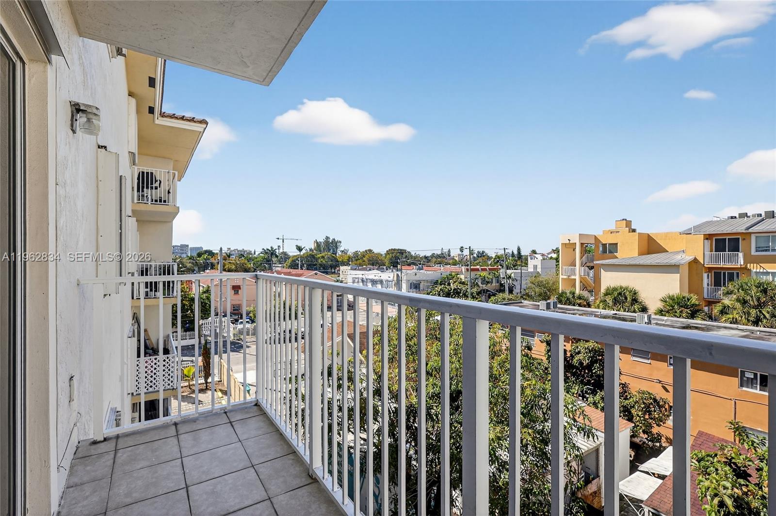 RIVER BREEZE CONDO - Residential