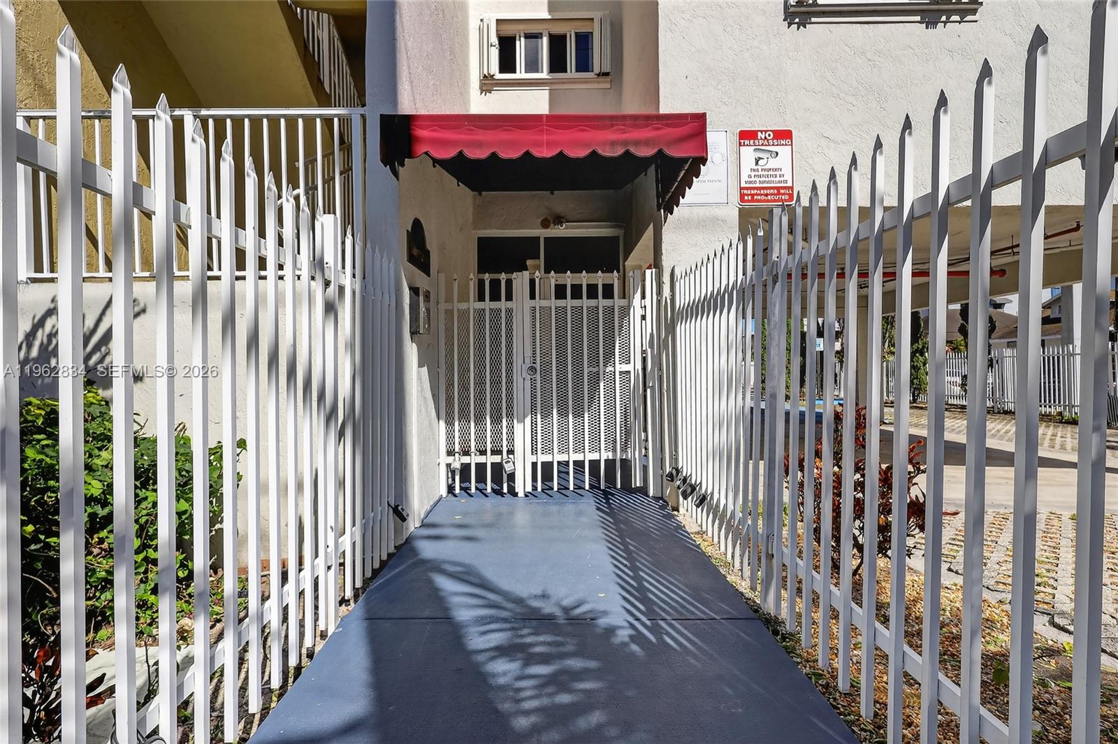 RIVER BREEZE CONDO - Residential