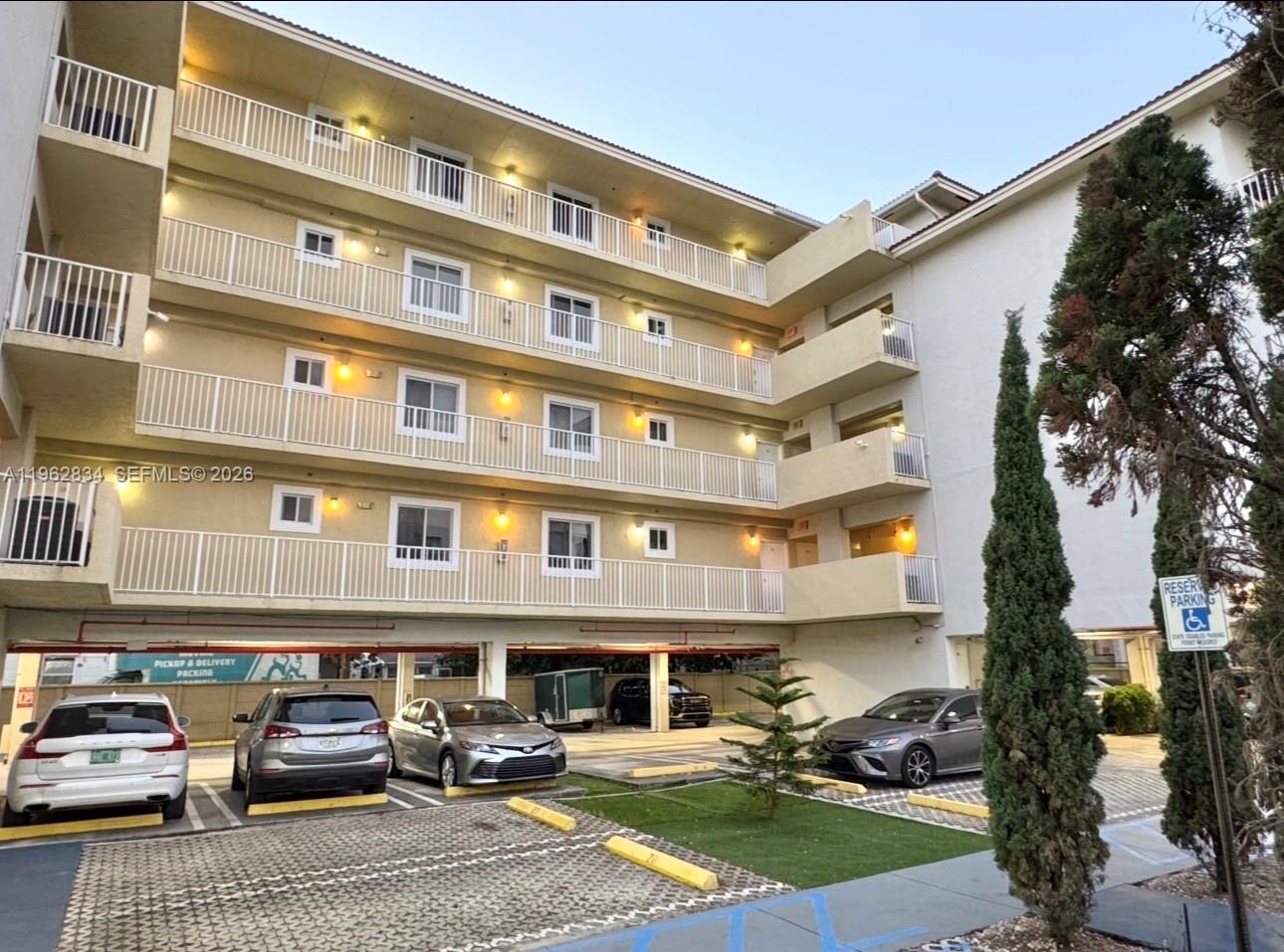 RIVER BREEZE CONDO - Residential