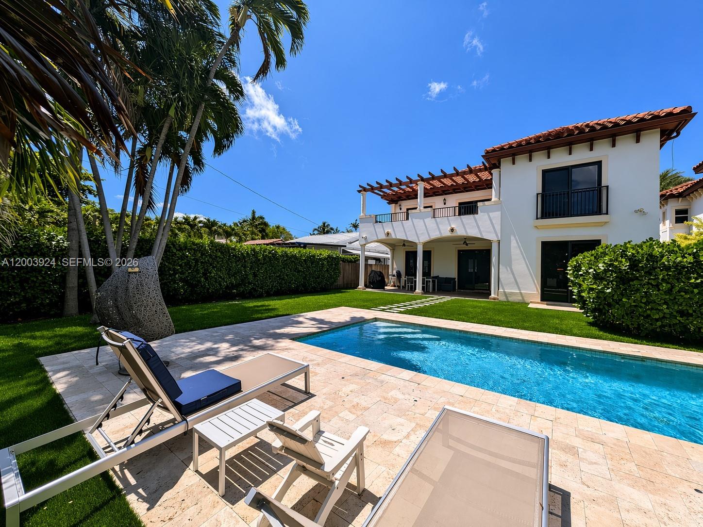 BRICKELL ESTATES - Residential