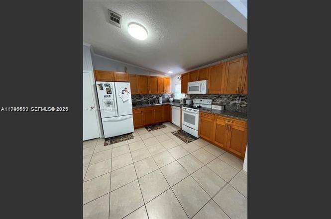 AMERICANA VILLAGE CONDO - Residential